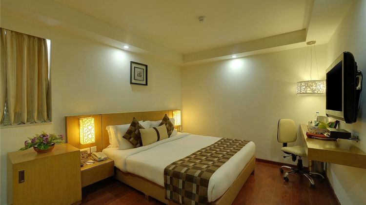 Siamton Inn Room