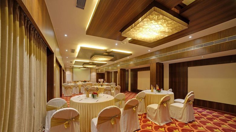 <b>Siamton Inn Ballroom</b>. Images powered by <a href="https://iceportal.shijigroup.com/" title="IcePortal" target="_blank">IcePortal</a>.