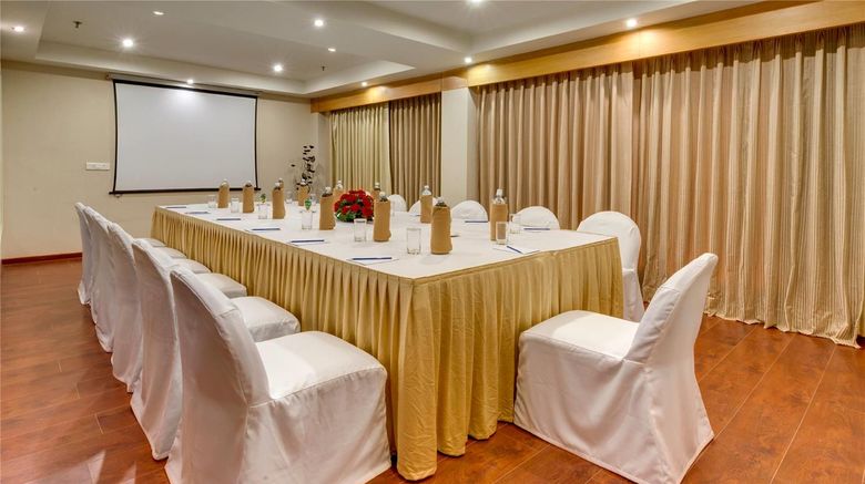 <b>Siamton Inn Meeting</b>. Images powered by <a href="https://iceportal.shijigroup.com/" title="IcePortal" target="_blank">IcePortal</a>.