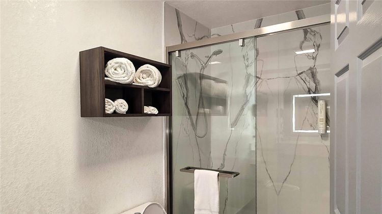 Days Inn Meridian Room