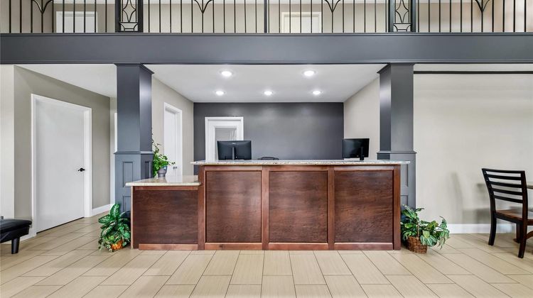 OYO Hotel Jefferson TX Hwy 59 Lobby