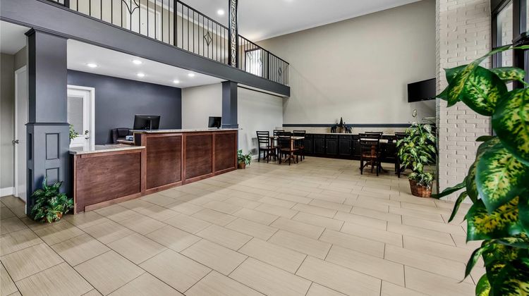 OYO Hotel Jefferson TX Hwy 59 Lobby
