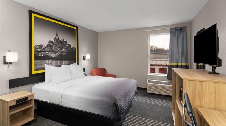 <b>Super 8 Chattanooga Hamilton Place Room</b>. Images powered by <a href="https://iceportal.shijigroup.com/" title="IcePortal" target="_blank">IcePortal</a>.