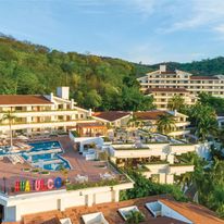 Park Royal Huatulco