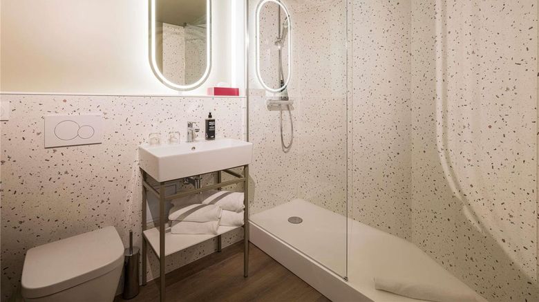 <b>Ibis Styles Annecy Le Vieux Room</b>. Images powered by <a href="https://iceportal.shijigroup.com/" title="IcePortal" target="_blank">IcePortal</a>.