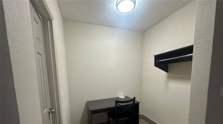 Budget Inn St. Petersburg Room