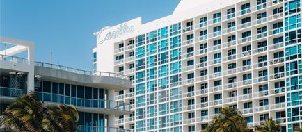 Carillon Miami, A Wellness Resort Exterior