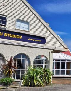 U Studios Paraparaumu, SureStay Coll