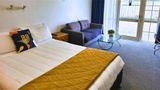 U Studios Paraparaumu, SureStay Coll Room