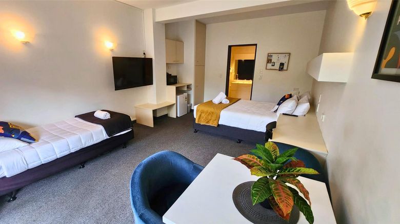 <b>U Studios Paraparaumu, SureStay Coll Room</b>. Images powered by <a href="https://iceportal.shijigroup.com/" title="IcePortal" target="_blank">IcePortal</a>.