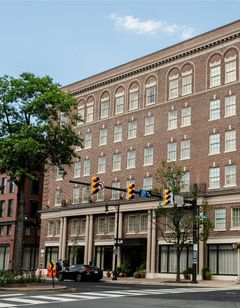 Hotel Heron