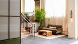 Hotel Heron Lobby
