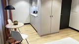 <b>ipartment Cologne Oper Room</b>. Images powered by <a href="https://iceportal.shijigroup.com/" title="IcePortal" target="_blank">IcePortal</a>.