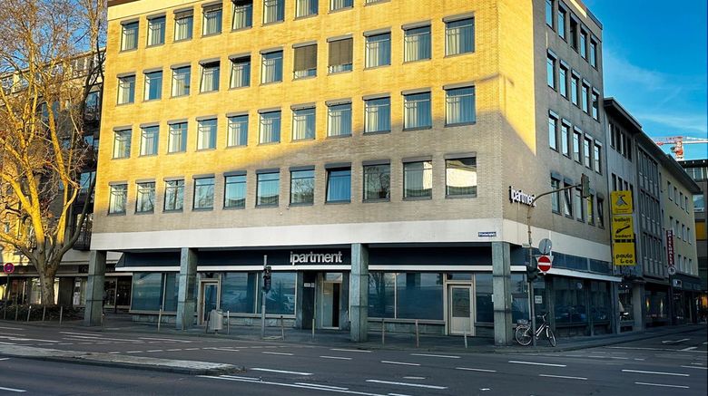 <b>ipartment Cologne Oper Exterior</b>. Images powered by <a href="https://iceportal.shijigroup.com/" title="IcePortal" target="_blank">IcePortal</a>.
