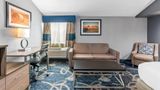 Quality Inn Shawnee North I-40 Suite
