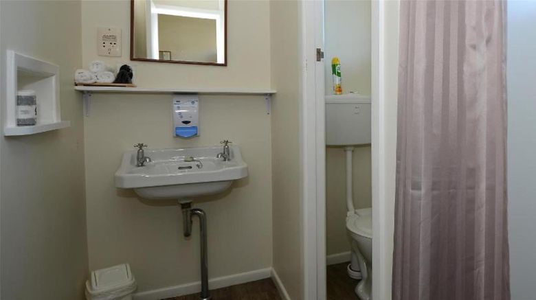 <b>U Studios Masterton, SureStay Coll Room</b>. Images powered by <a href="https://iceportal.shijigroup.com/" title="IcePortal" target="_blank">IcePortal</a>.