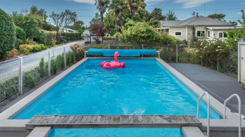<b>U Studios Masterton, SureStay Coll Pool</b>. Images powered by <a href="https://iceportal.shijigroup.com/" title="IcePortal" target="_blank">IcePortal</a>.