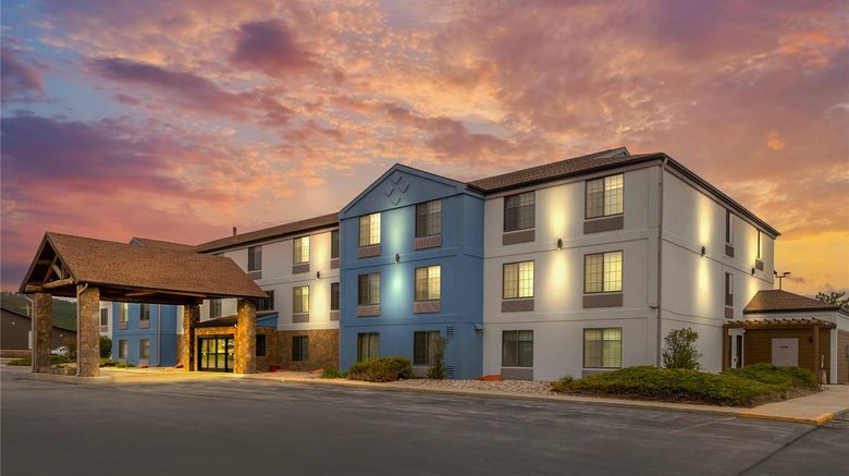 Comfort Inn  and  Suites Summerset Exterior. Images powered by <a href="https://iceportal.shijigroup.com" target="_blank" rel="noopener">Ice Portal</a>.