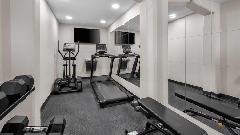 <b>Parkway Inn Health</b>. Images powered by <a href="https://iceportal.shijigroup.com/" title="IcePortal" target="_blank">IcePortal</a>.