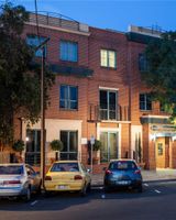 Majestic Tynte Street Apartments