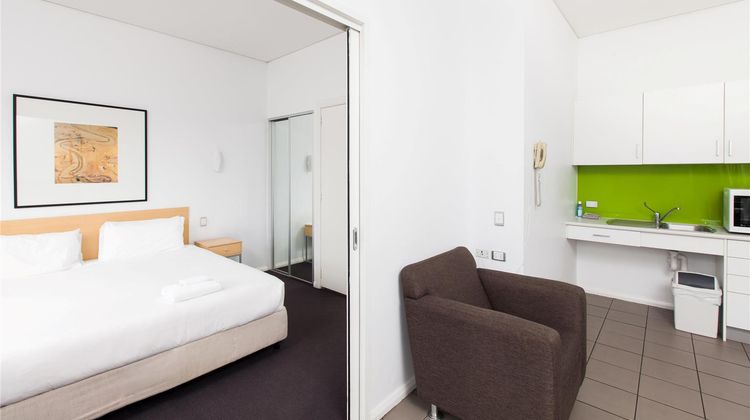 Majestic Oasis Apartments Room