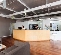Majestic Oasis Apartments Lobby