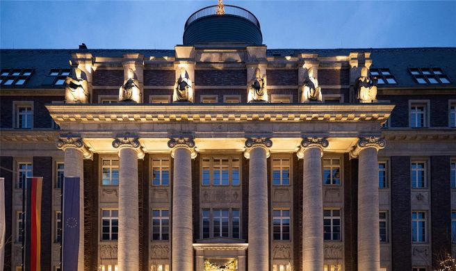 The Wellem Dusseldorf Exterior