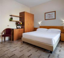 IH Aparthotel Milano Argonne Park Suite
