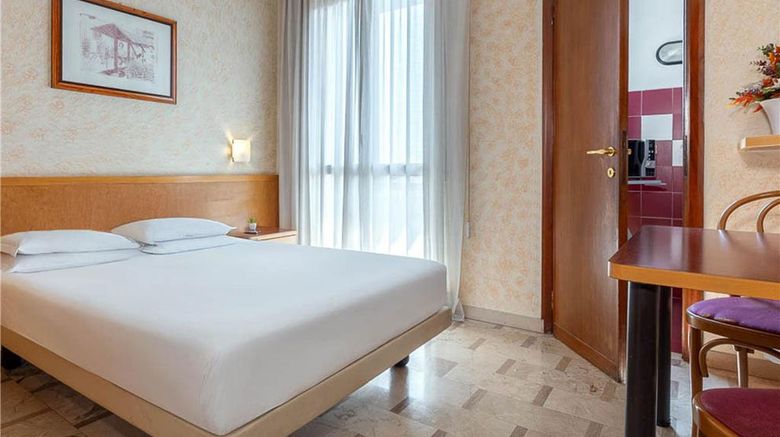 <b>IH Aparthotel Milano Argonne Park Suite</b>. Images powered by <a href="https://iceportal.shijigroup.com/" title="IcePortal" target="_blank">IcePortal</a>.