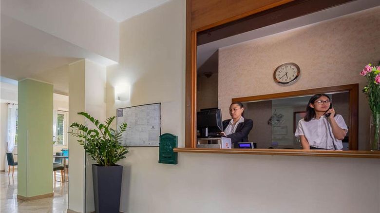 <b>IH Aparthotel Milano Argonne Park Lobby</b>. Images powered by <a href="https://iceportal.shijigroup.com/" title="IcePortal" target="_blank">IcePortal</a>.