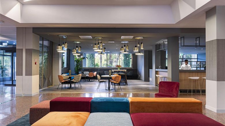 <b>Quark Hotel Milano Lobby</b>. Images powered by <a href="https://iceportal.shijigroup.com/" title="IcePortal" target="_blank">IcePortal</a>.