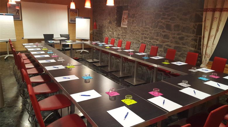 <b>Hotel Le Panorama Meeting</b>. Images powered by <a href="https://iceportal.shijigroup.com/" title="IcePortal" target="_blank">IcePortal</a>.