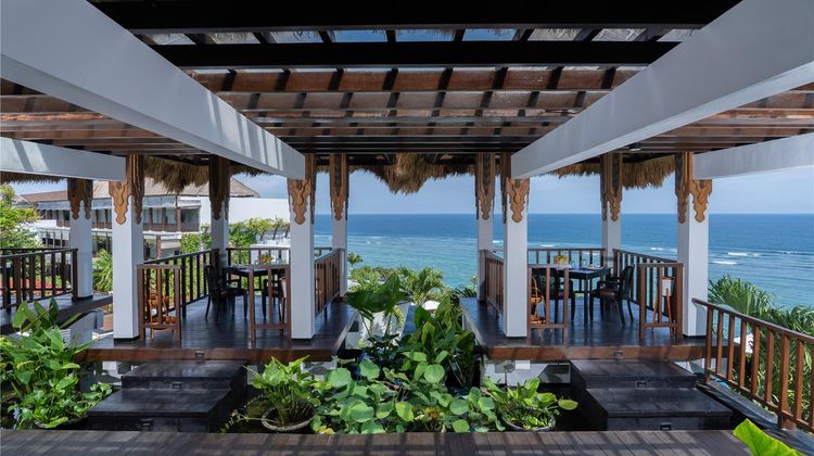 Samabe Bali Suites & Villas Restaurant