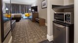 Cottonwood Airport & Expo Hotel Suite