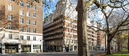 Zedwell Underground Hotel Park Lane Exterior
