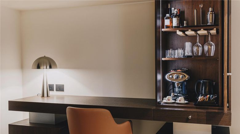 <b>Delle Arti Design Hotel Suite</b>. Images powered by <a href="https://iceportal.shijigroup.com/" title="IcePortal" target="_blank">IcePortal</a>.