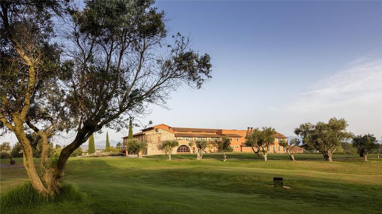 <b>Hotel Peralada Wine, Spa and Golf Golf</b>. Images powered by <a href="https://iceportal.shijigroup.com/" title="IcePortal" target="_blank">IcePortal</a>.