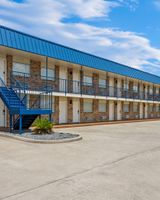Budget Host Inn