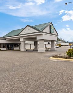 Ramada Hotel and Conference Center