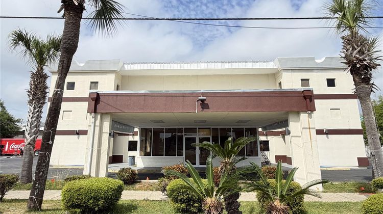 Baymont by Wyndham Pensacola NAS Corry Exterior