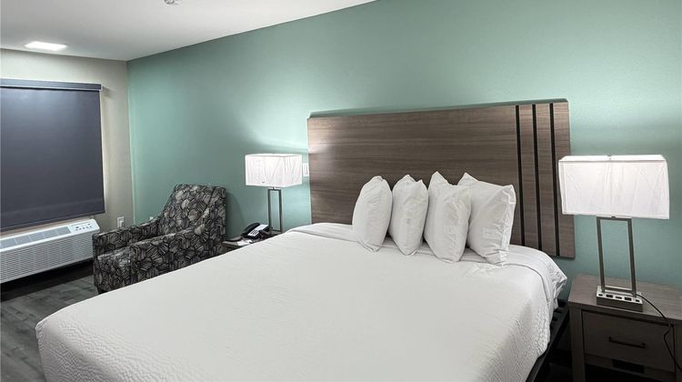 Baymont by Wyndham Pensacola NAS Corry Room
