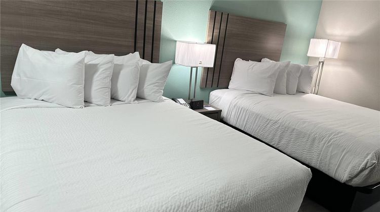 Baymont by Wyndham Pensacola NAS Corry Room