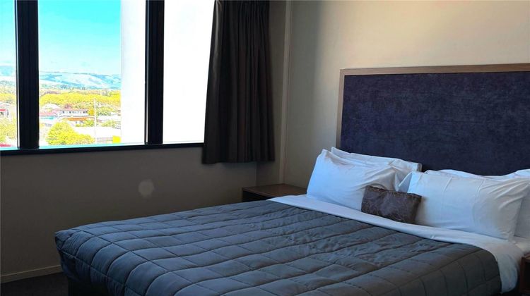 Ramada Encore Palmerston North Room