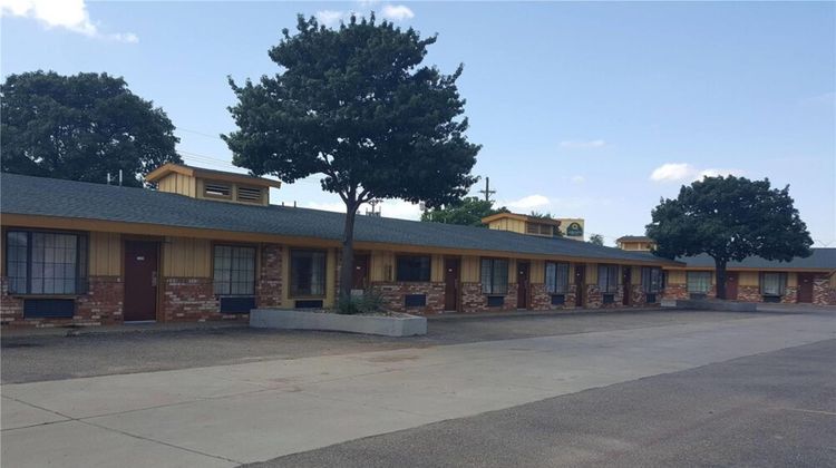 Travelodge by Wyndham Lubbock Exterior