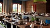 <b>A-ROSA Kitzbuehel Restaurant</b>. Images powered by <a href="https://iceportal.shijigroup.com/" title="IcePortal" target="_blank">IcePortal</a>.