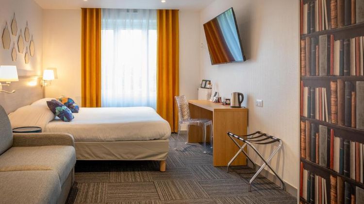 Rex Hotel Room