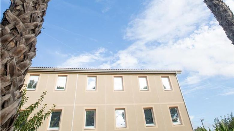 <b>Ibis Budget Saint Cyr Sur Mer Exterior</b>. Images powered by <a href="https://iceportal.shijigroup.com/" title="IcePortal" target="_blank">IcePortal</a>.