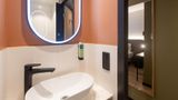 Ibis Budget Saint Cyr Sur Mer Room