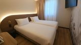 Ibis Budget Saint Cyr Sur Mer Room