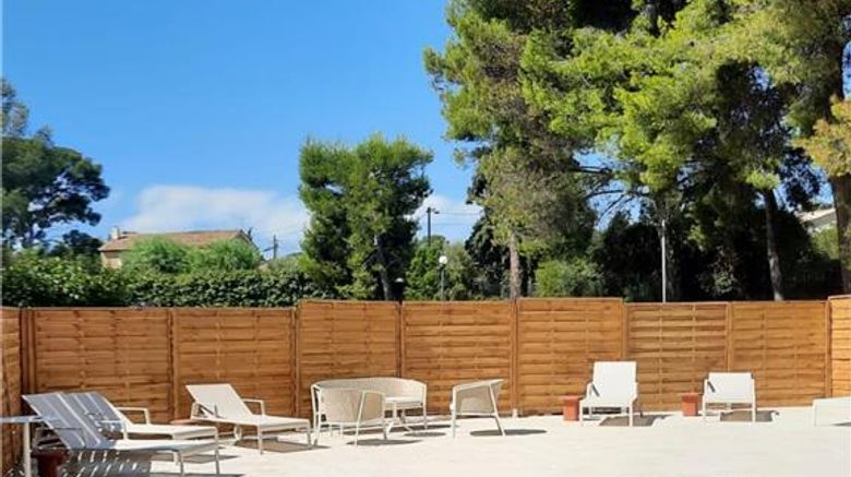 <b>Ibis Budget Saint Cyr Sur Mer Pool</b>. Images powered by <a href="https://iceportal.shijigroup.com/" title="IcePortal" target="_blank">IcePortal</a>.